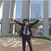 Sei stufo di passare le tue giornate sui libri senza ottenere alcun risultato? Cerchi un tutor per ripetizioni? Sai cosa fare